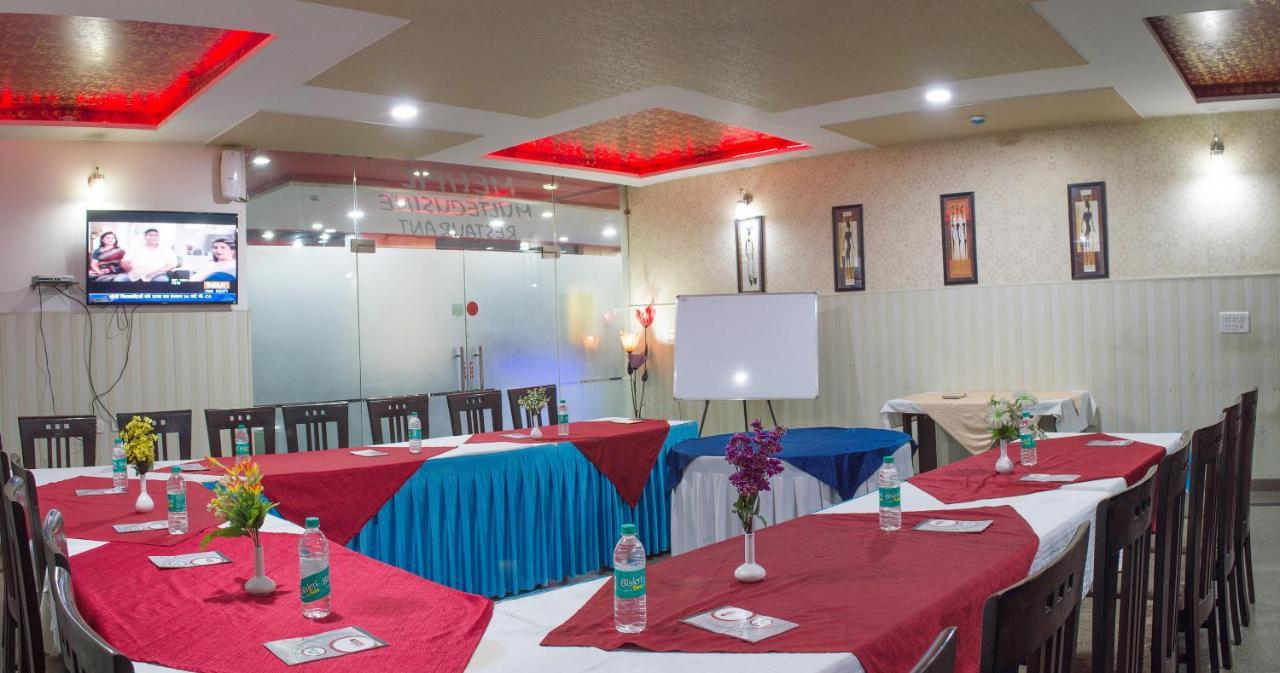 Hotel Taj Galaxy 3*