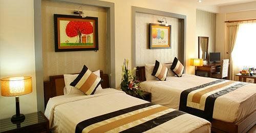 Taj Galaxy Hotel 3*