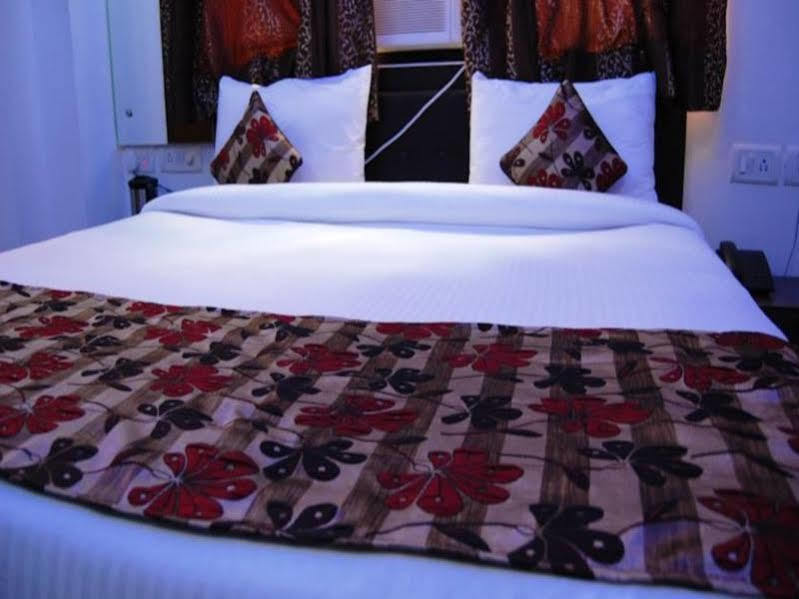 Taj Galaxy Hotel